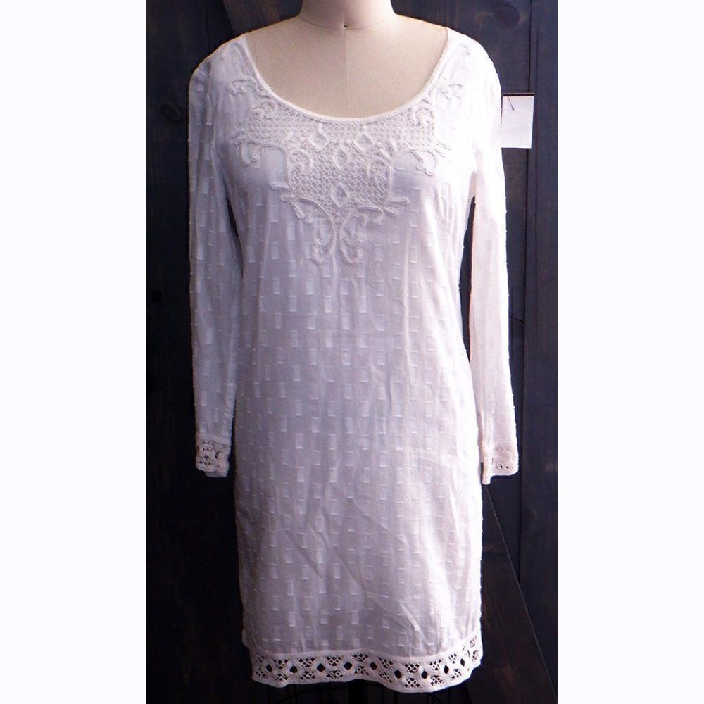 Max Studio cool white cotton dress